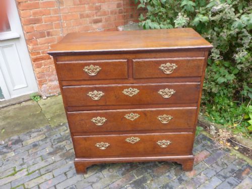 Georgian Oak Chest of Drawers