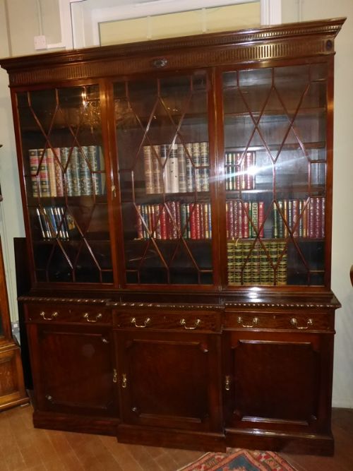 Quality Georgian Style 3 Door Bookcase Sopwith and Co