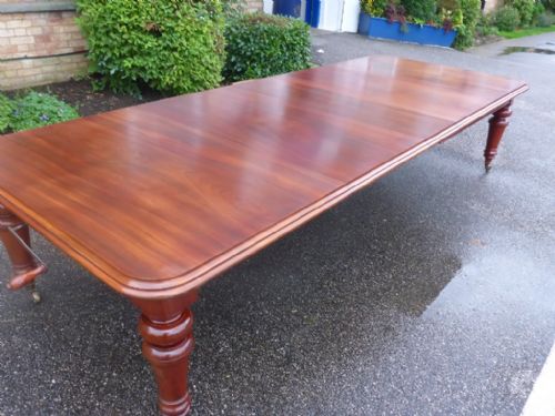 Victorian Mahogany Extending Wind Out Dining Table