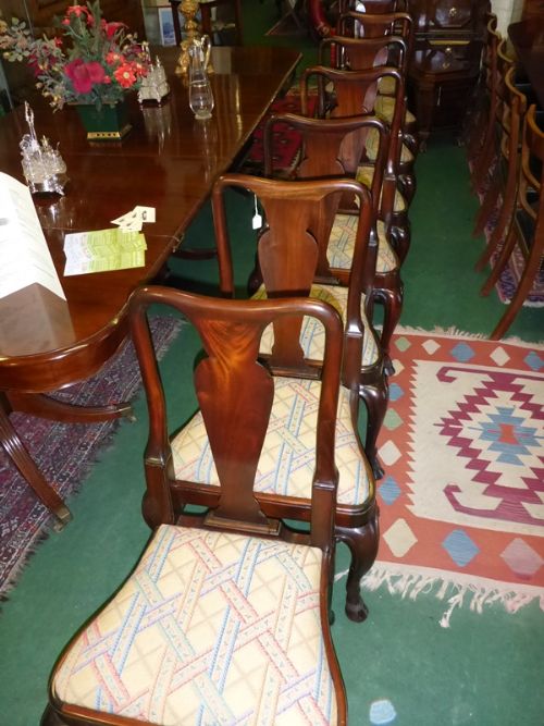 Set of 8 Queen Ann Style Dining Chairs