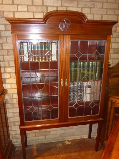 Late Victorian 2 Door Bookcase