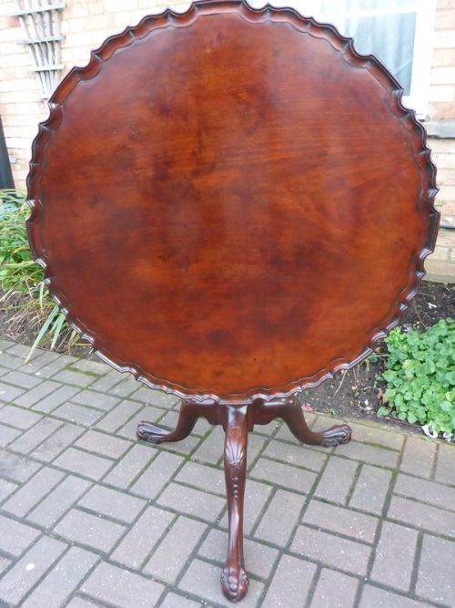 Rare Chippendale Period Supper Table One Piece Top