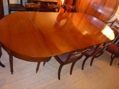 Antique Large Dining Table in Mahogany