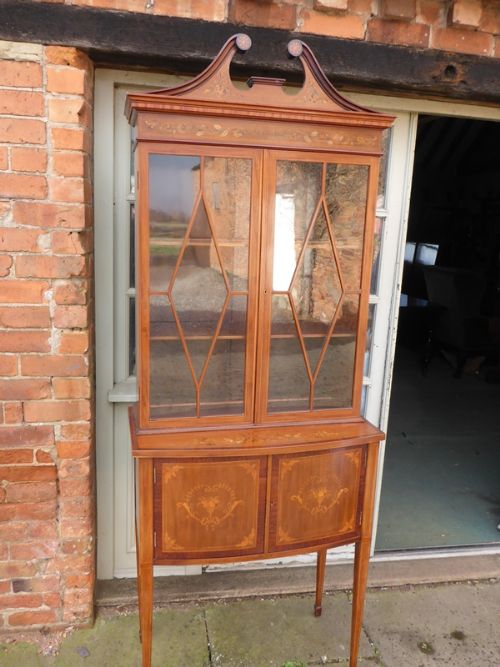 Quality Inlaid Display Cabinet with Inlay