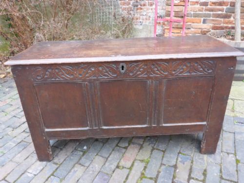 Early Oak Coffer/blanket Box