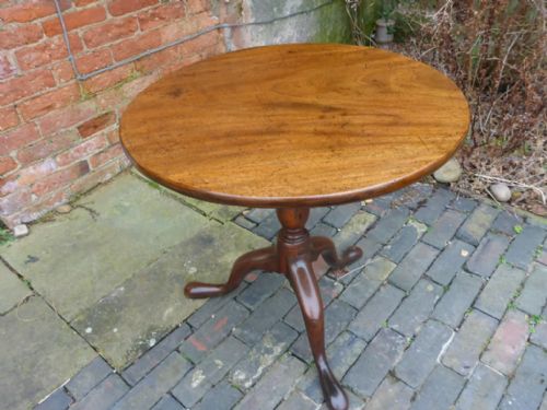 Georgian Mahogany Tripod Table