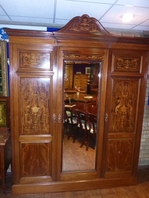 Superb Victorian 4 Piece Marquetry Bedroom Suite by James Shoolbred London
