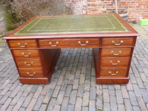 Late Victorian Mahogany Partners Desk