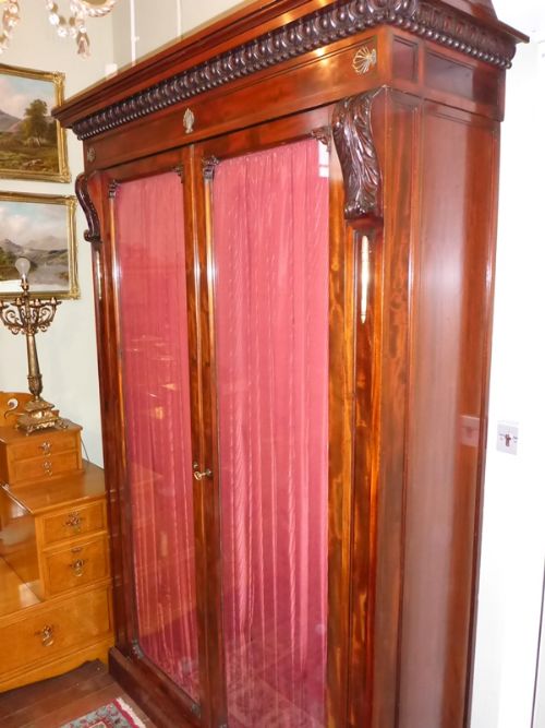 fig 1. Quality Regency Library Bookcase in Mahogany