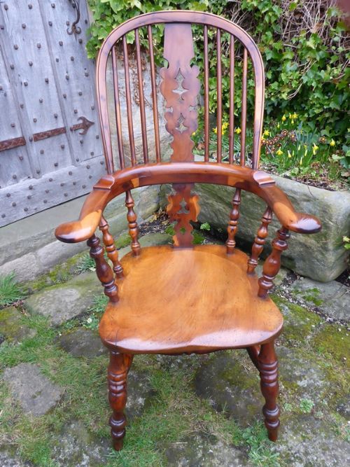 Victorian Yew Wood Broad Arm Windsor Armchair