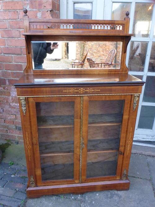 Victorian Pier Cabinet in Figured Walnut