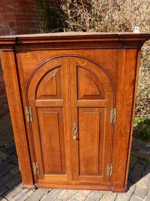 Georgian Oak Corner Cupboard