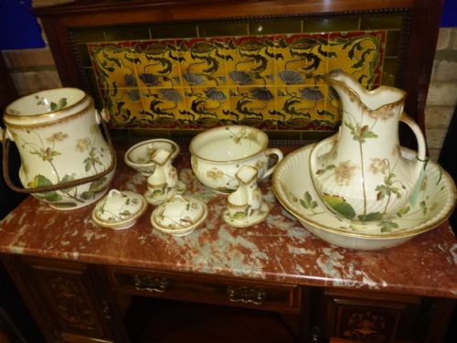 Rare Victorian10 Piece Jug and Basin Set