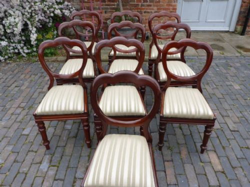 Good Set of 10 Victorian Mahogany Balloon Back Dining Chairs
