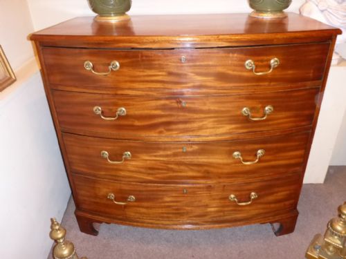 Antique Georgian Bow Front Chest of Drawers