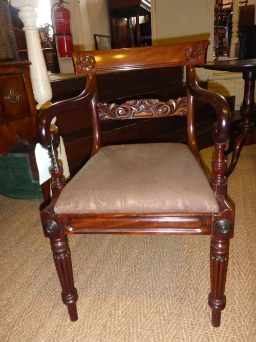 Quality Georgian Armchair in Mahogany