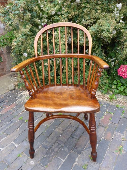 Windsor Armchair in Ash and Elm