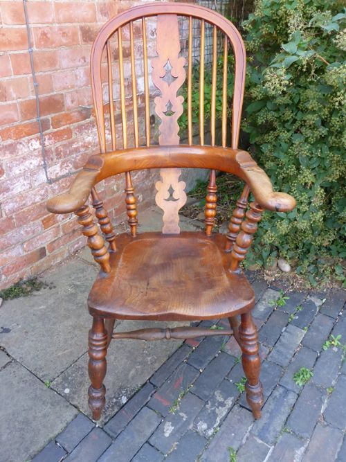 Victorian Broad Arm Windsor Armchair