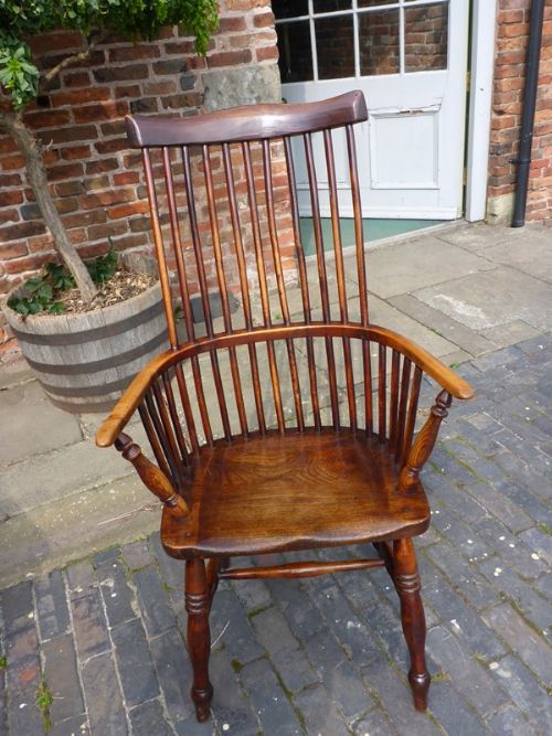 Victorian Comb Back Windsor Armchair