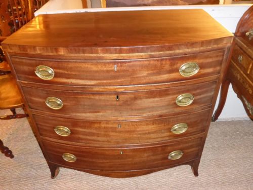 Georgian Bow Front Chest of Drawers Mahogany