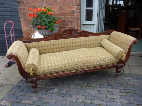 Good Quality Georgian Sofa in Mahogany