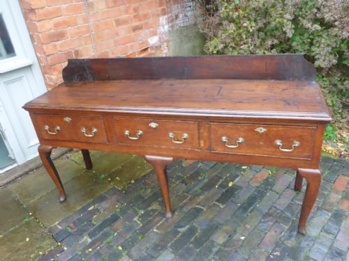 Superb 18th Century Oak Dresser Cabriole Leg