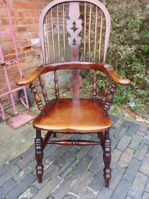 Yorkshire Broad Arm Windsor Chair
