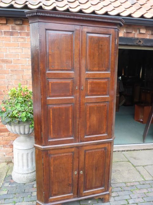Georgian Full Height Oak Corner Cupboard