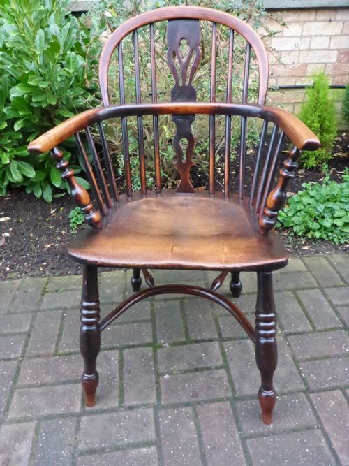 Low Windsor Armchair Rockley Nottinghamshire