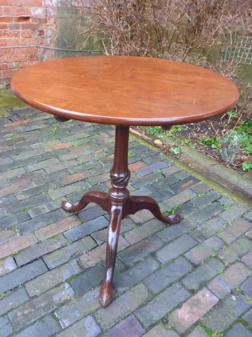 Georgian Mahogany Tripod Supper Table