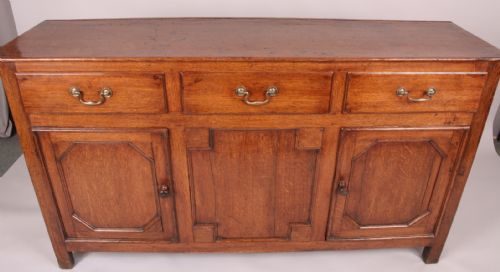 Georgian Oak Dresser