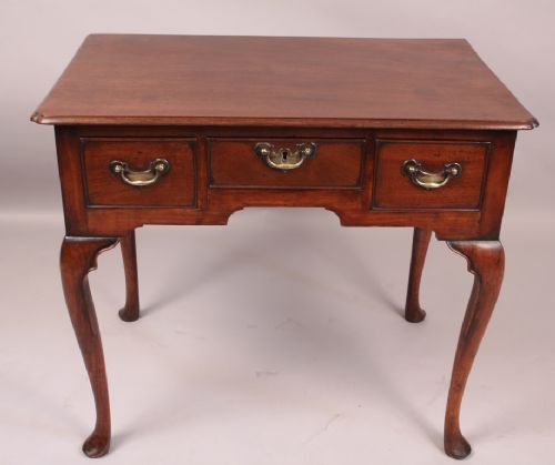 Good Early 18th Century Walnut Low Boy
