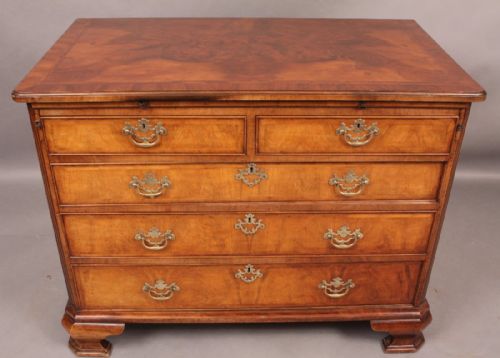 Superb Quality Chest of Drawers by London Cabinet Maker