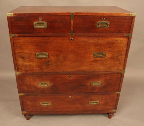 Very Good 19th Century Campaign Chest