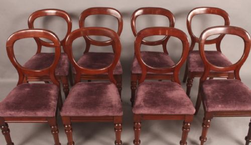 Good Set of 8 Victorian Mahogany Balloon Back Dining Chairs