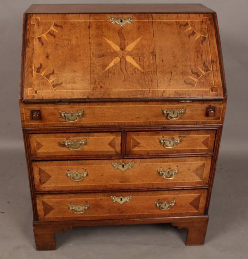 Rare Georgian Bureaux of Small Size with Parquetry Inlay