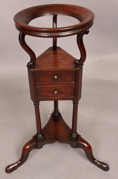 Antique Georgian Wash Stand