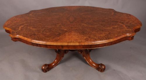 Attractive Victorian Walnut Coffee Table