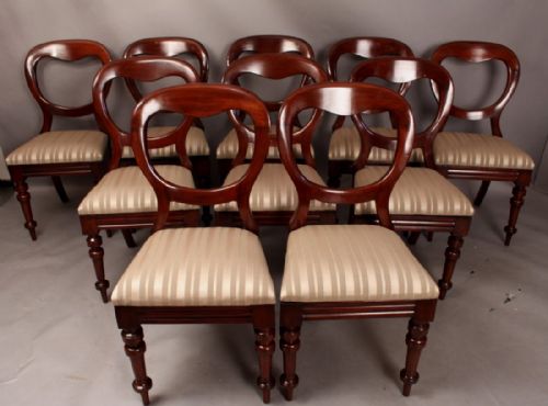 Good Set of Ten Victorian Balloon Back Dining Chairs Mahogany
