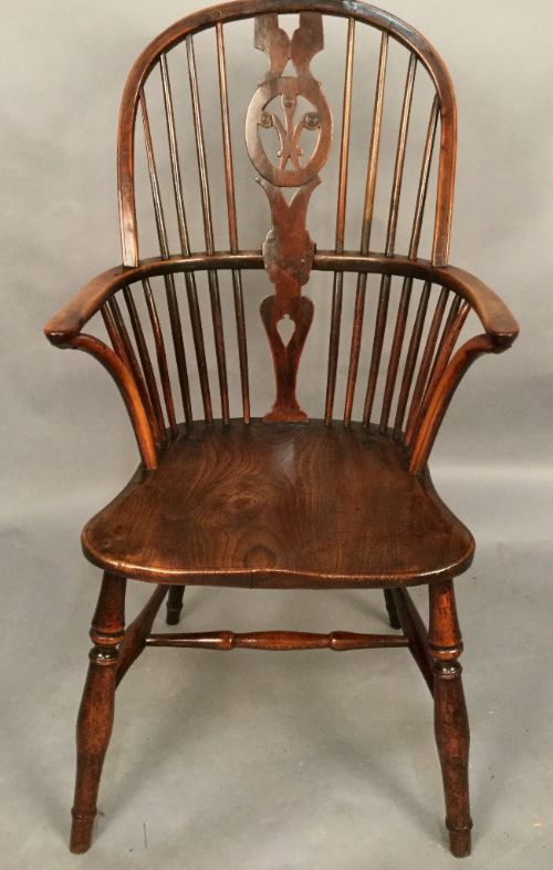 Thames Valley Yew Windsor Armchair R Prior