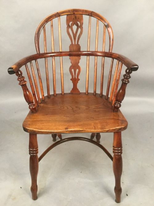 Good Yew Wood Windsor Armchair Nottinghamshire