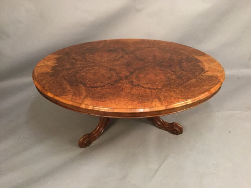Victorian Coffee Table in Burr Walnut