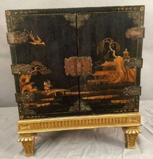 Lacquered Chinese Table Cabinet for Cutlery