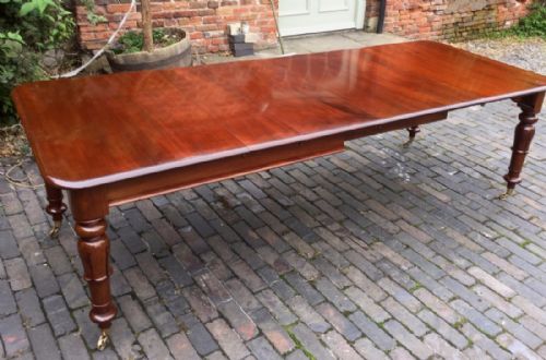 Victorian Extending Dining Table Three Leaves Mahogany