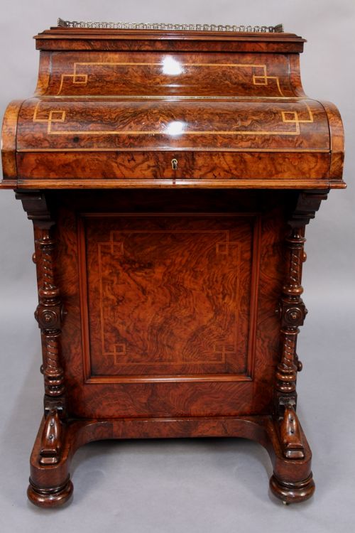 Superb Victorian Jack in a Box Davenport