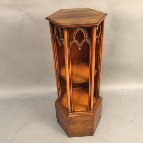 Victorian Gothic Pedestal in Rosewood