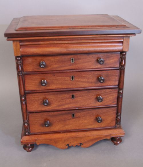 Apprentice Piece Chest of Drawers