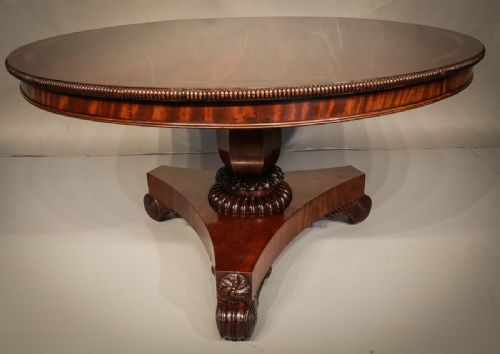 Georgian Mahogany Round Dining Table
