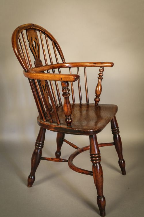Yew Wood Low Windsor Rockley Maker