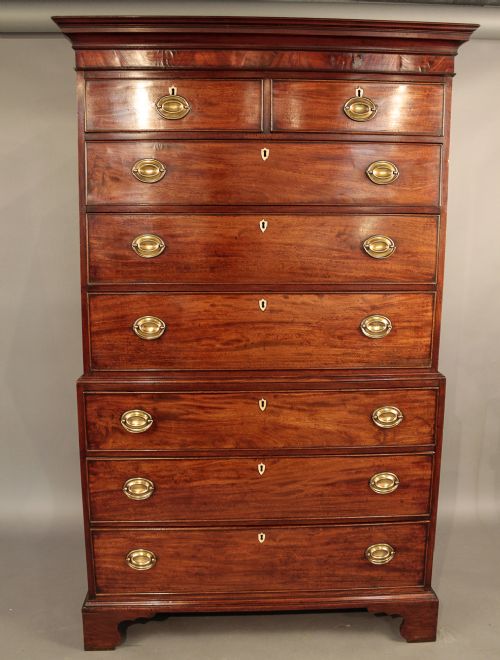 Georgian Mahogany Chest on Chest